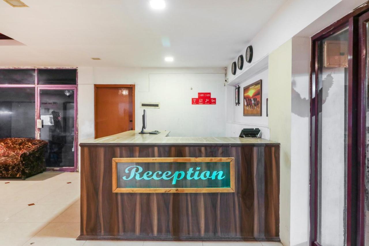 Oyo 45895 Hotel Blue Nile Chennai Exteriör bild