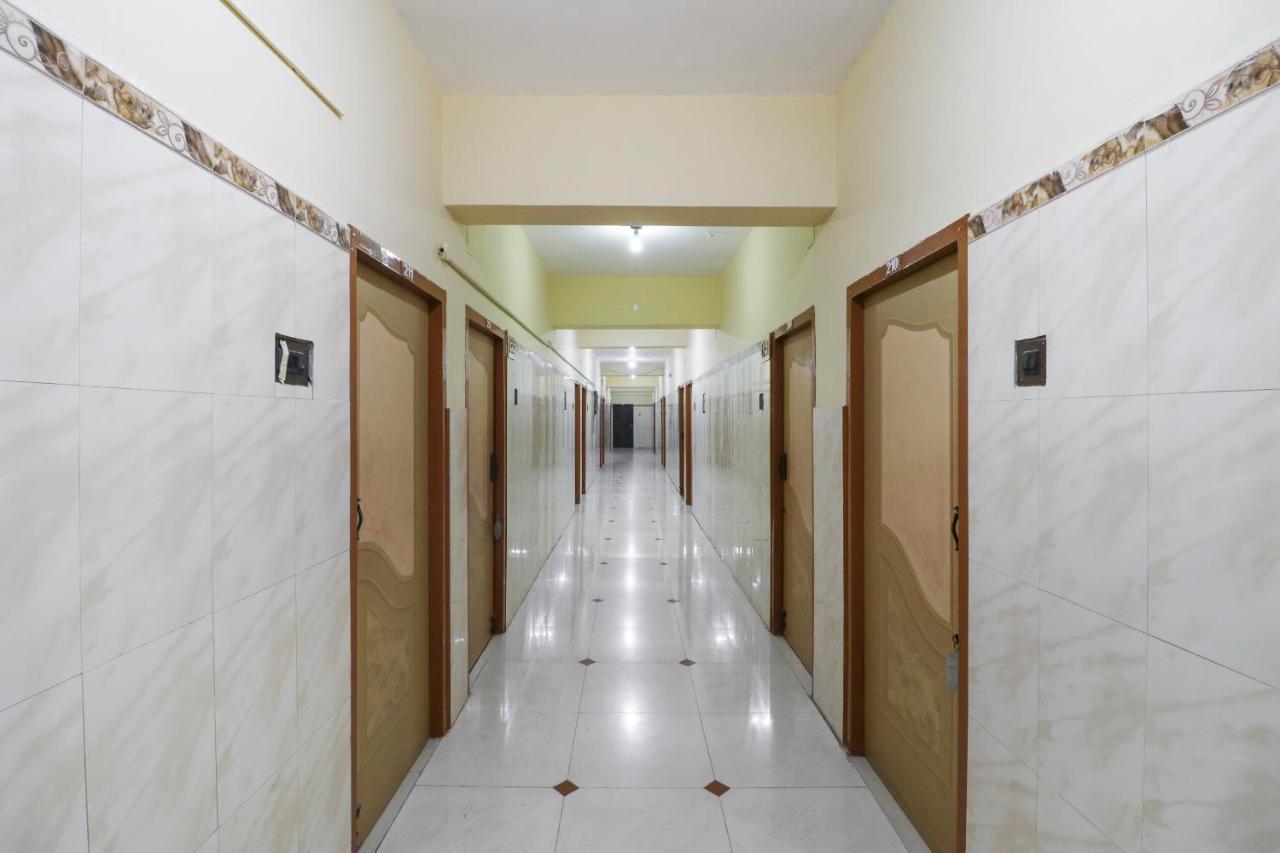 Oyo 45895 Hotel Blue Nile Chennai Exteriör bild