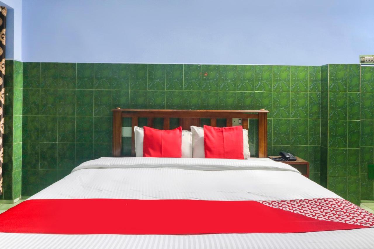 Oyo 45895 Hotel Blue Nile Chennai Exteriör bild