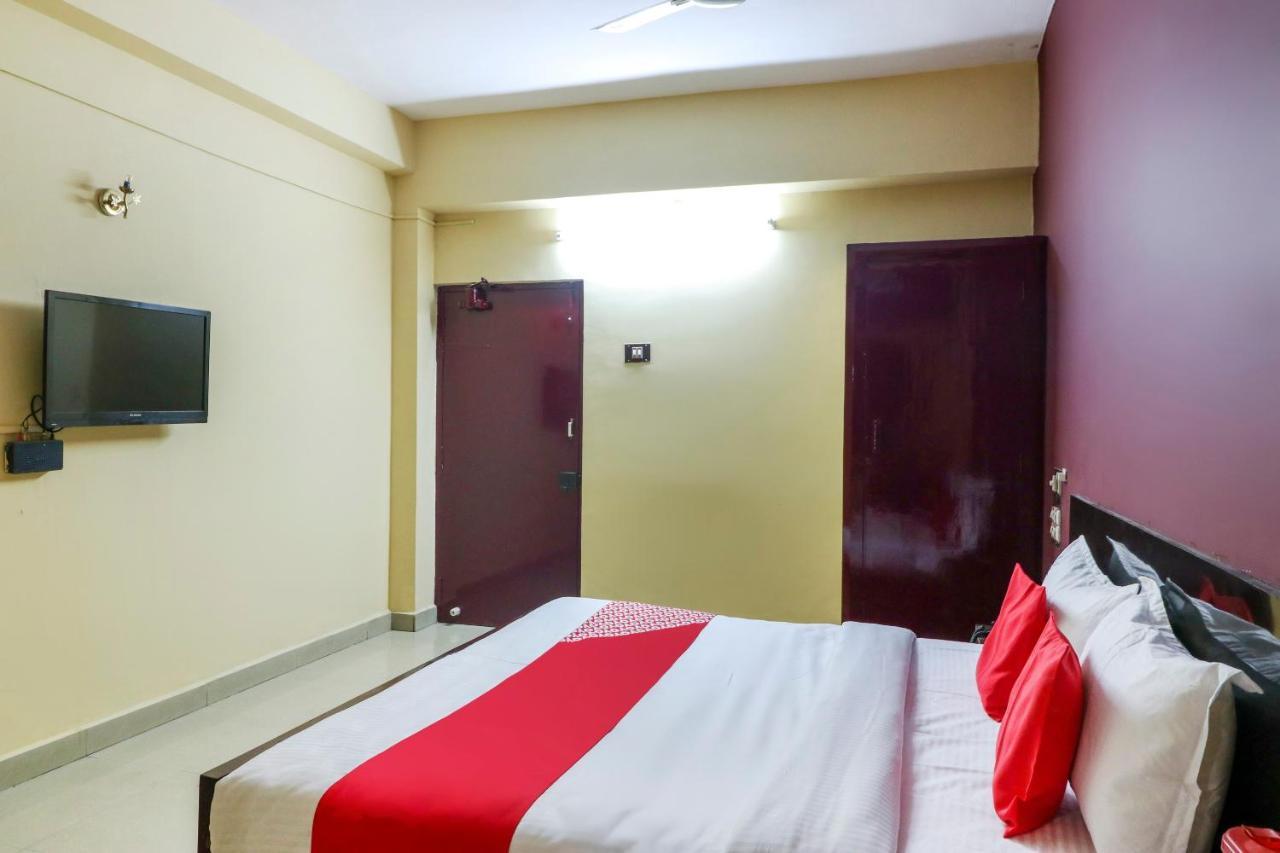 Oyo 45895 Hotel Blue Nile Chennai Exteriör bild
