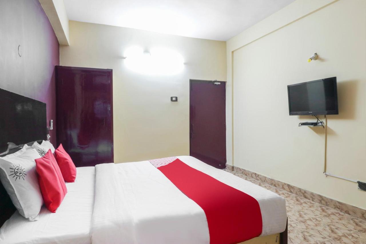 Oyo 45895 Hotel Blue Nile Chennai Exteriör bild