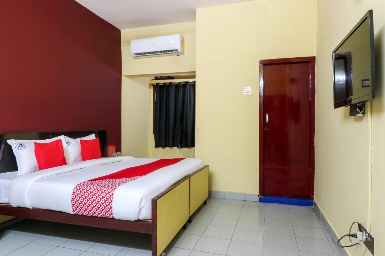 Oyo 45895 Hotel Blue Nile Chennai Exteriör bild